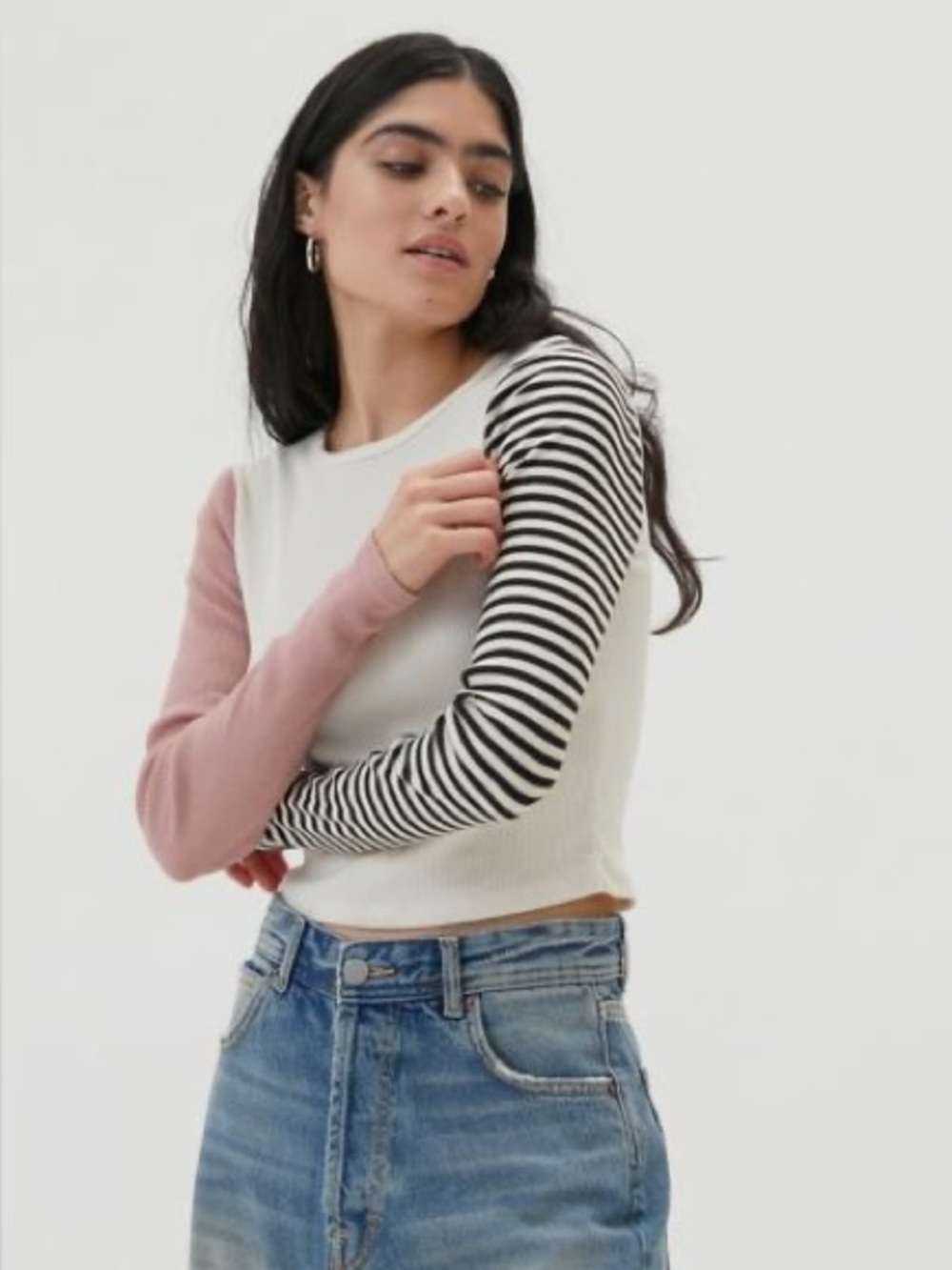 21. Urban Outfitters Truly Madly Deeply Frances Colorblock Tee V
